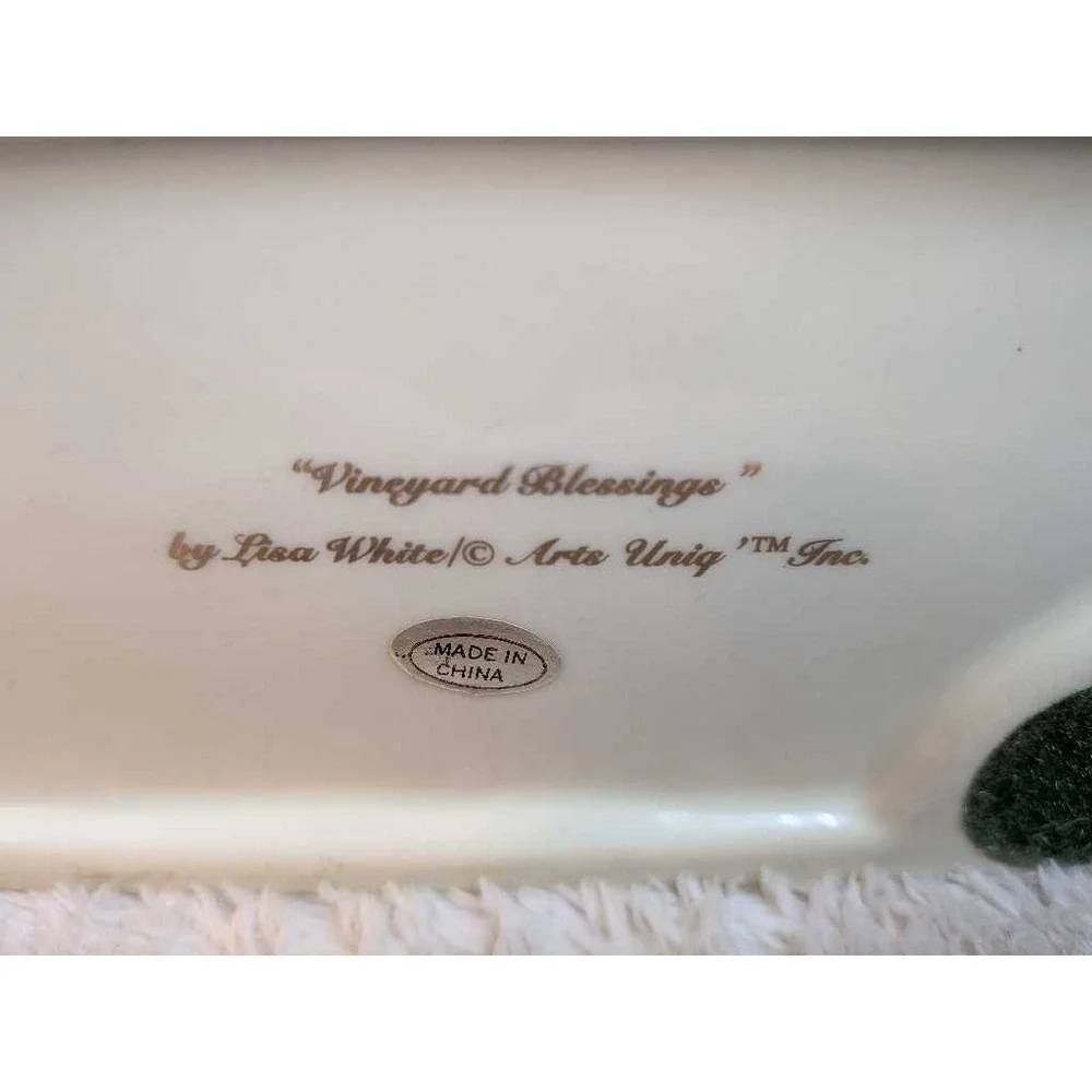 Vineyard Blessings Lisa White Arts Uniq Inc. Decorative Mantel Clock